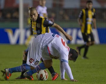 Arsenal venció a The Strongest pero no le alcanzó para seguir