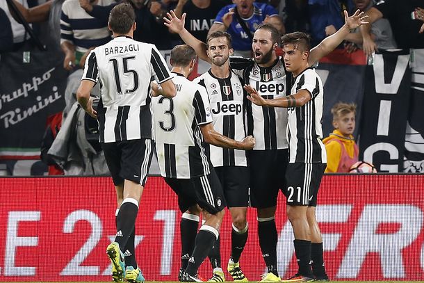 De la mano de Higuaín, Juventus llegó a la punta de la Serie A