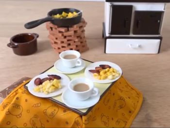 La moda de cocinar platos miniatura