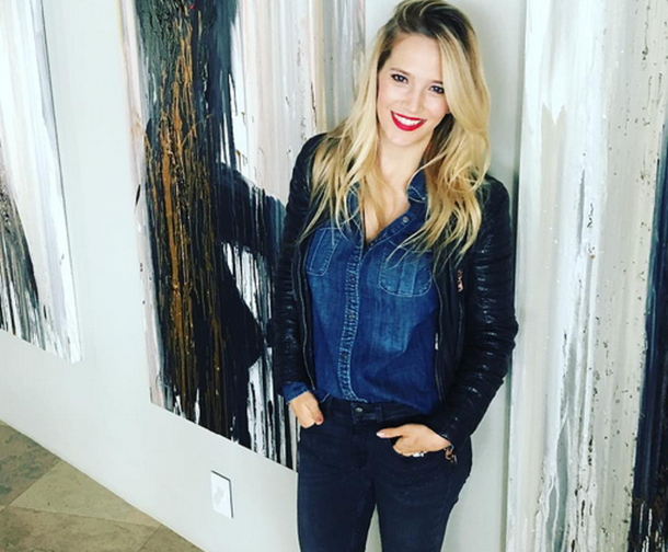 Luisana Lopilato dejó el platinado: ahora es rubia con reflejos colorados