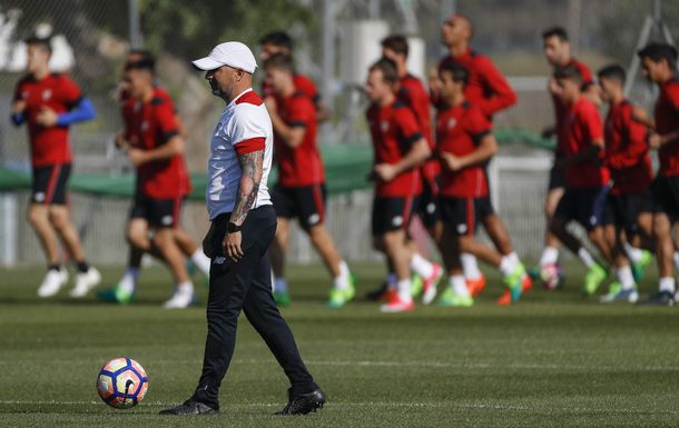 El actual DT del Sevilla ya planea su nuevo cuerpo técnico