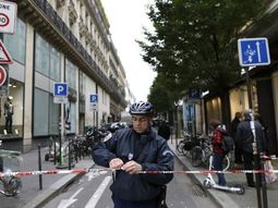 un hombre irrumpio en un diario y baleo a un fotografo un hombre irrumpio en un diario y baleo a un fotografo
