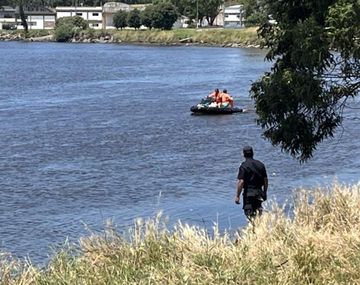 Desesperada búsqueda de un joven de 18 años que se tiró al río Quequén