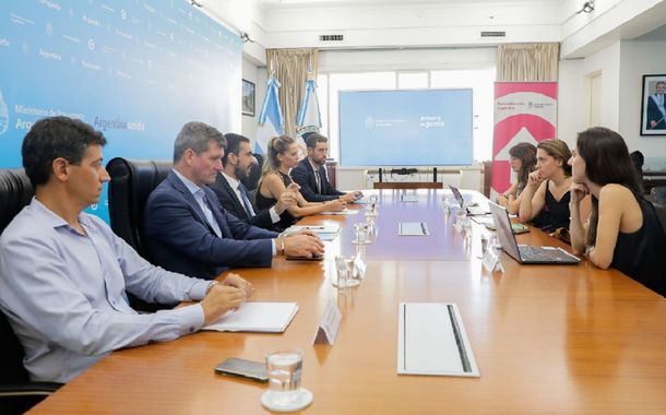 La Ciudad y Nación se volvieron a reunir por el sostenimiento de 32 líneas de colectivo porteñas