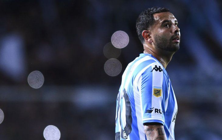 Cardona se llevó sus cosas y no volverá a tener lugar en Racing
