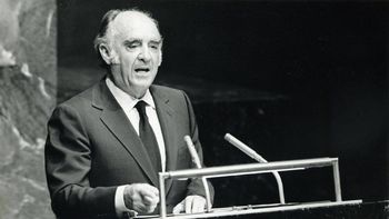 José López Portillo, obtiene más de dieciséis millones de votos, para presidente en 1976. José López Portillo, obtiene más de dieciséis millones de votos, para presidente en 1976.