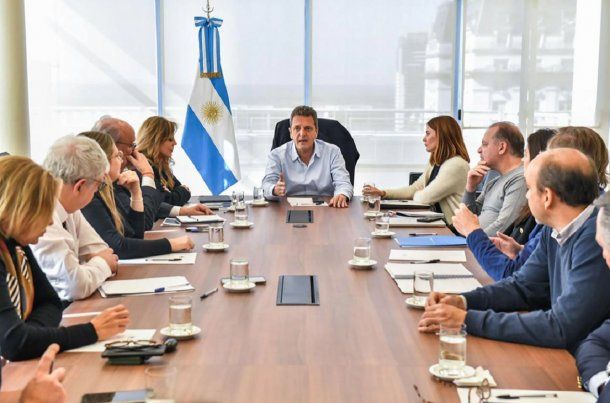 Sergio Massa analizó con su gabinete la agenda post PASO