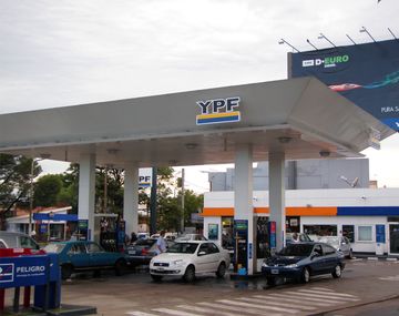 El Gobierno buscará acordar precios con las petroleras