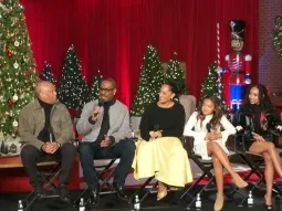 El elenco de Candy Cane Lane en la conferencia de prensa. Foto: (Prime Video)