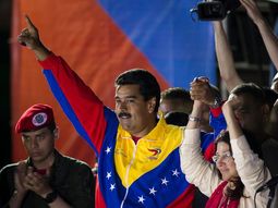 El Gobierno destacó la corrección del acto electoral