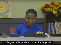 La decisión más difícil para los nenes: ¿un regalo para ellos o para los papás?