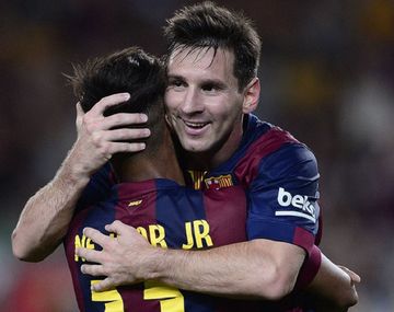 Messi superó los 400 goles en la goleada del Barcelona