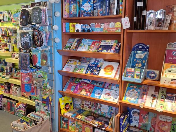 Lloren chicos, lloren: tras 18 años cierra una juguetería y ofrece su stock al 50%