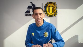 angel di maria renovo con rosario central y va por el sueno de la copa libertadores angel di maria renovo con rosario central y va por el sueno de la copa libertadores