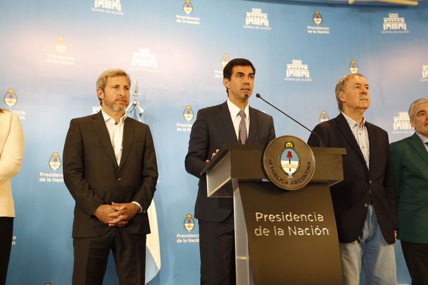 Conferencia de prensa del gobernador Juan Manuel Urtubey