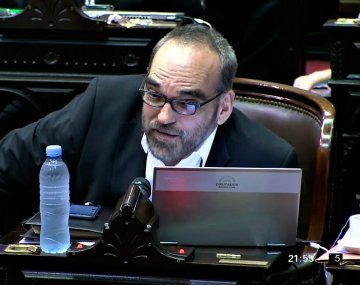 Un nuevo ataque misógino de Fernando Iglesias con fake news incluida