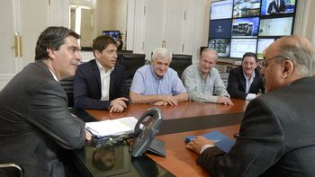 la cgt oficialista insistira con ganancias la cgt oficialista insistira con ganancias