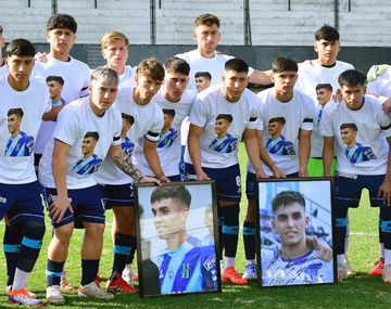 La reserva de San Telmo recordó a Camilo Nuin.