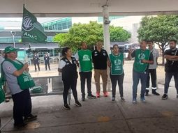 paro de controladores: ate levanto la medida del lunes y habra vuelos en todos los aeropuertos del pais paro de controladores: ate levanto la medida del lunes y habra vuelos en todos los aeropuertos del pais