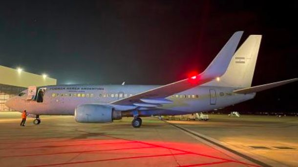 Regreso Seguro: llegó al país el vuelo de Aerolíneas Argentinas con los primeros repatriados de Israel