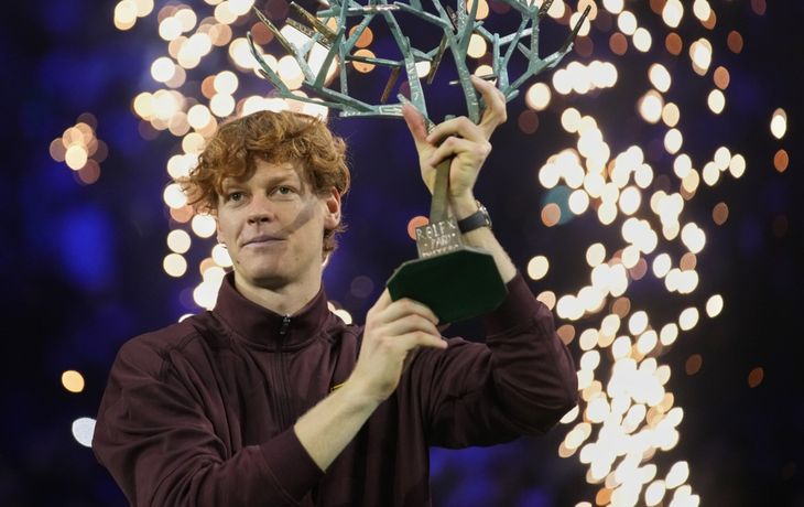 Jannik Sinner conquistó el Masters 1000 de París y recuperó el número 1