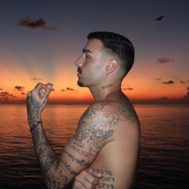 El récord que rompió Rels B tras el estreno de su álbum a new star (1 9 9 3)