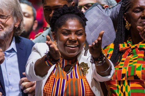 Afro, Feminista Y De Origen Humilde: Francia Márquez Representa Un ...