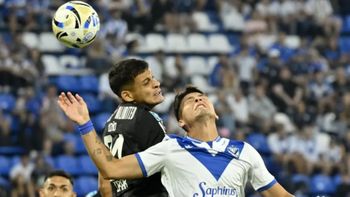 velez empata ante deportivo riestra y es puntero de la zona a velez empata ante deportivo riestra y es puntero de la zona a