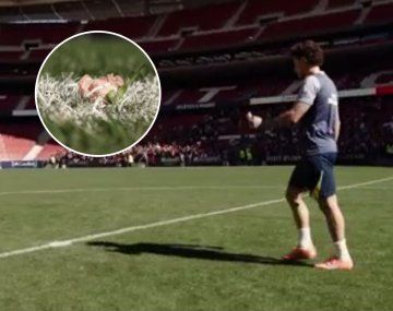 El emotivo gesto de Julián con un hincha de Atlético Madrid que perdió a su hija