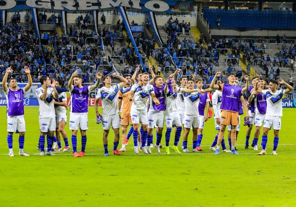 Copa Sudamericana: Godoy Cruz rescató un empate en su visita a Gremio y mantiene el liderazgo del grupo