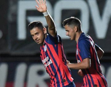 Los hermanos Romero entrenaron en San Lorenzo a la espera de la disolución del contrato