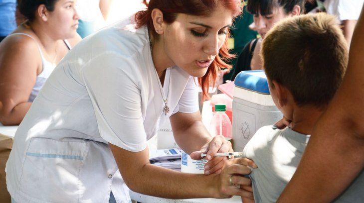 De lo falso se sigue cualquier cosa