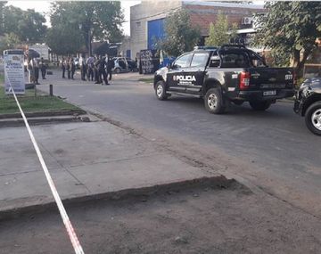 Santa Fe: acribillaron a tres hombres dentro de un auto cerca de Rosario