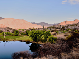 El pueblo con artesanos teleros que ofrecen sus artesanías rodeados de paisajes hermosos El pueblo con artesanos teleros que ofrecen sus artesanías rodeados de paisajes hermosos