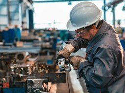 industriales pymes: en dos anos de javier milei perdimos mas que en cuatro con mauricio macri industriales pymes: en dos anos de javier milei perdimos mas que en cuatro con mauricio macri