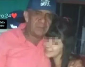Juan Carlos Pérez junto a su hija.