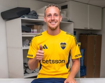 Desconcierto en plena entrevista: el tatuaje de Ascacíbar que terminó en un blooper viral