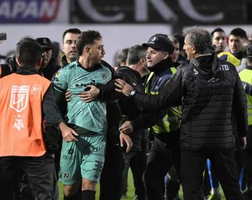 Lo que no se vio del cruce de Nahuel Gallardo con los jugadores de Boca