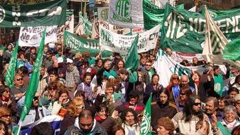 los estatales bonaerenses pararan el 25 de febrero los estatales bonaerenses pararan el 25 de febrero