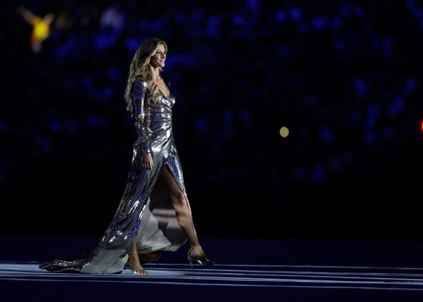 Así fue la esperada aparición de Gisele Bündchen en la inauguración de Río 2016
