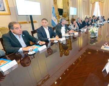 Gabinete multimillonario: ¿cuánto suma la riqueza de los funcionarios de Macri?