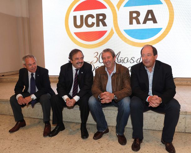 Cobos negó que el nuevo espacio sea como la Alianza