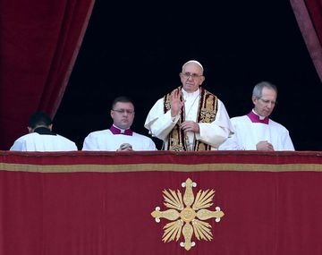 Francisco recordó los atentados terroristas y pidió esfuerzos para lograr la paz