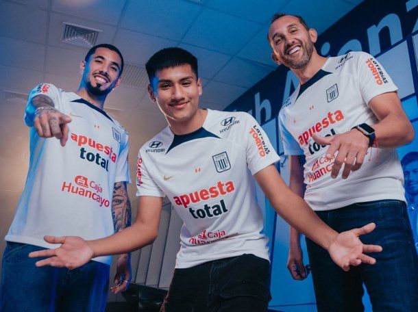 Alianza Lima lanzó una camiseta especial para celebrar la histórica eliminación a Boca
