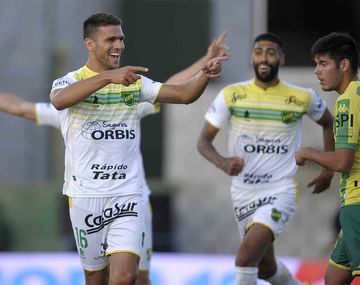 Defensa y Justicia goleó a Aldosivi