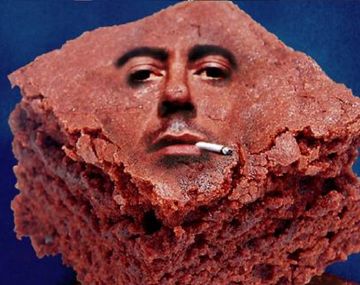 {altText(,Mirá los memes por los #BrowniesLocos)}