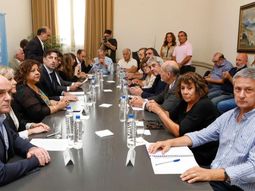 Gremio docente cerró una paritaria que llegará al 114%
