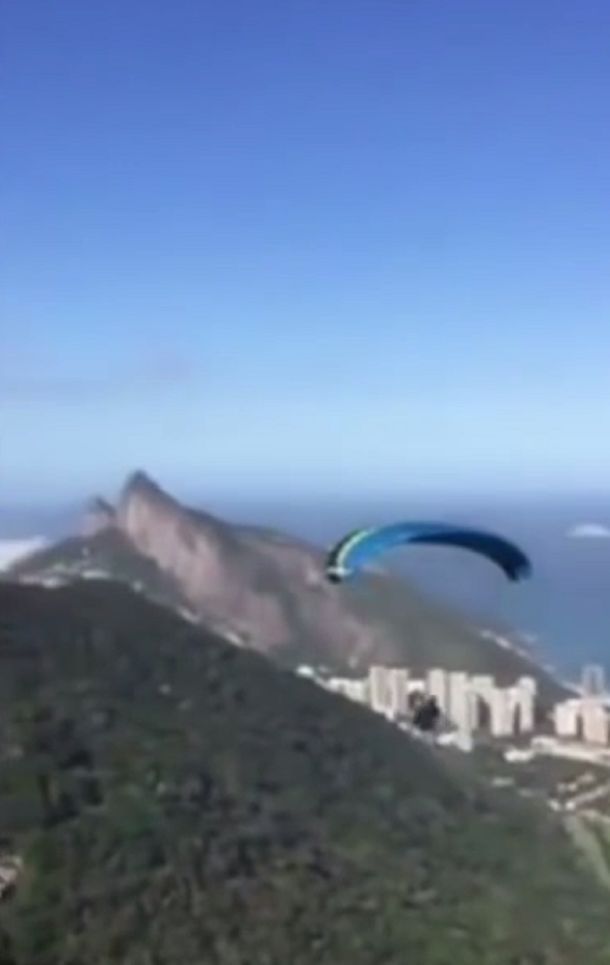 VIDEO: Se le rompió el paracaídas y murió al caer