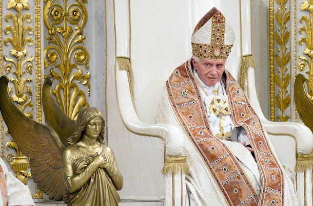 El Papa no elude responsabilidades, dice el Vaticano