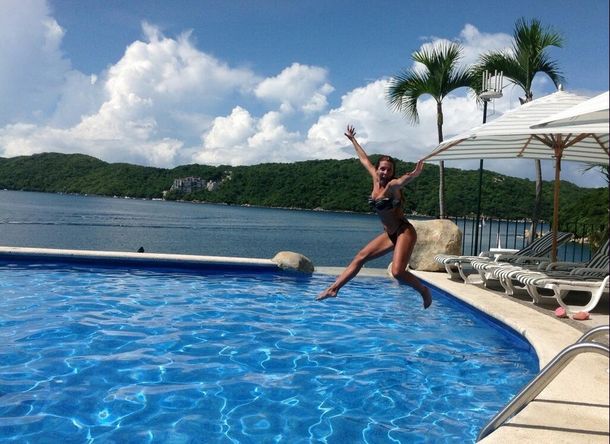 ¡Diosa! Mónica Ayos y sus fotos calentaron las redes sociales